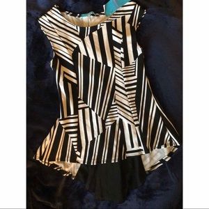 Cute Black and White Top